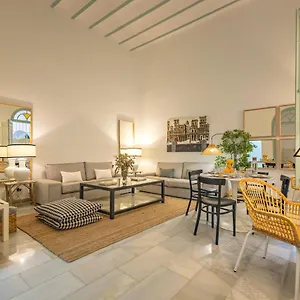 Ohliving Salvador Square Seville