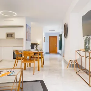 Panther Francos Appartement