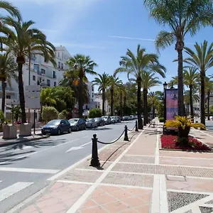 Jardines Del Puerto For Up To 6, Totally Refurbished 2025, Gardens, Pools, Garage, Wifi Apartment Marbella