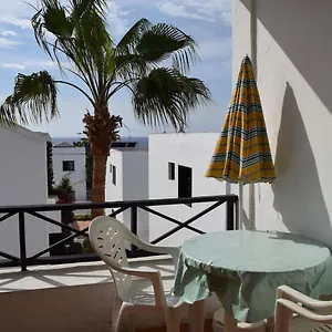 Reni Apartment Tias
